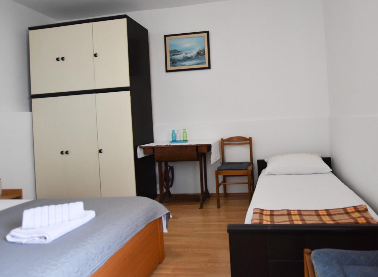 Apartment Murva Primošten Eksteriør bilde